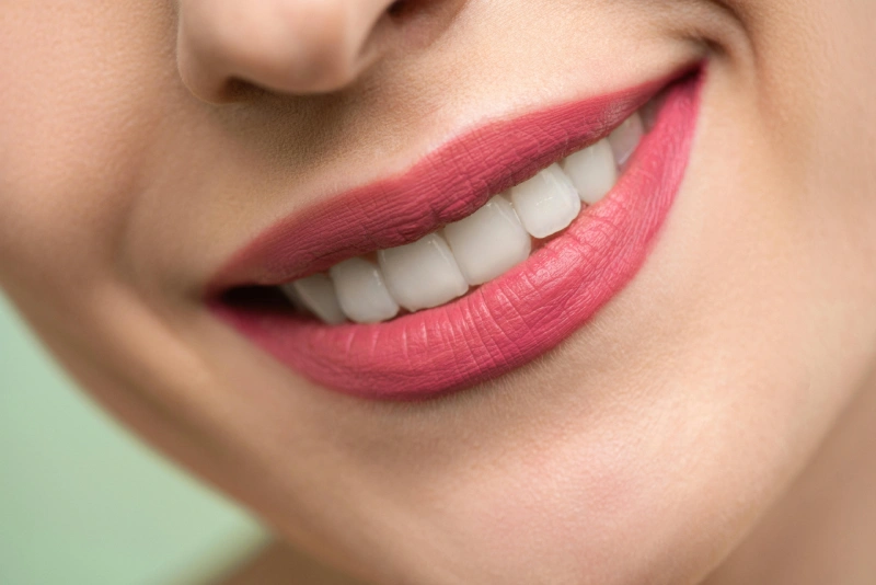 Cosmetic Dental Treatment in Lakeview & Alturas